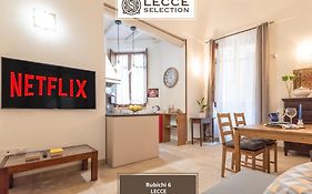 Rubichi 6 - Old Town Apartment Sit